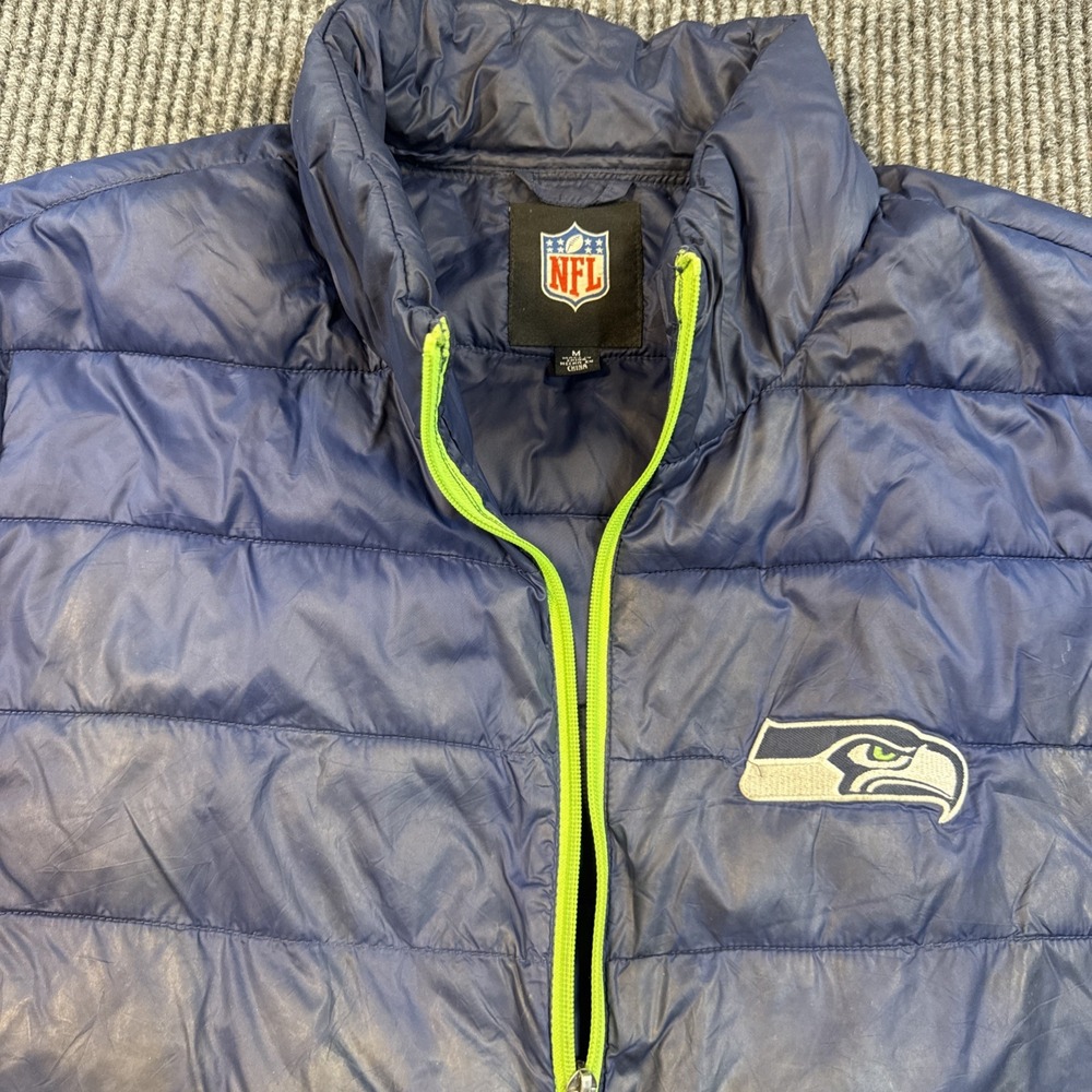 SEATTLE SEAHAWKS JACKET NFL FOOTBALL COAT BLUE Size M FLAW